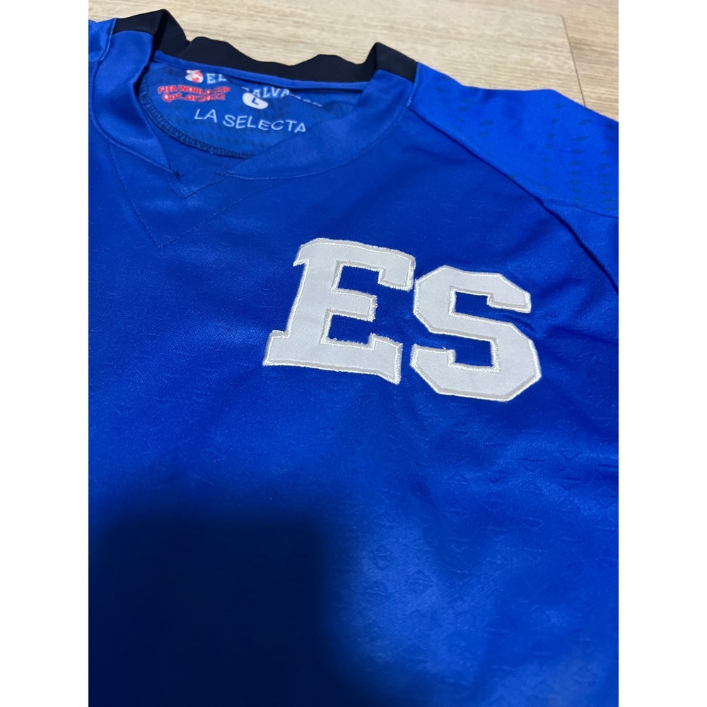 Umbro El Salvador Soccer Jersey Mens Large Blue La Selecta FIFA World Cup 2022 - Picture 3 of 10